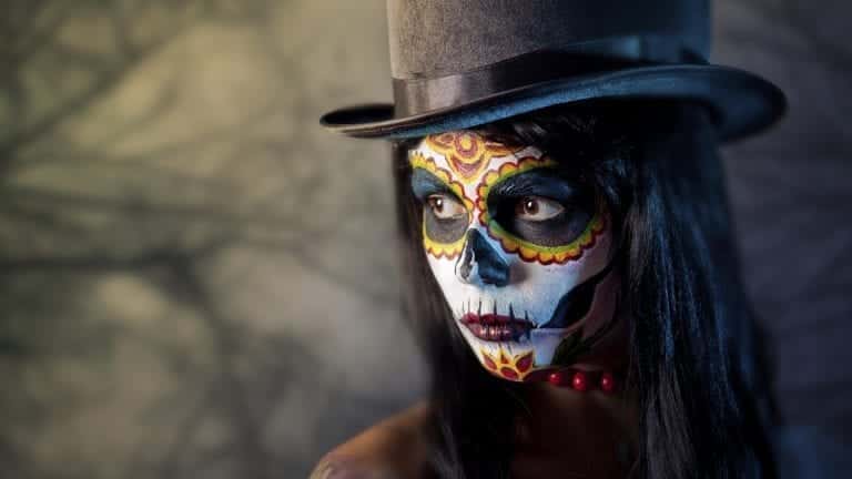 Halloweenske nápady na make-up a kostýmy, s ktorými na párty zažiarite