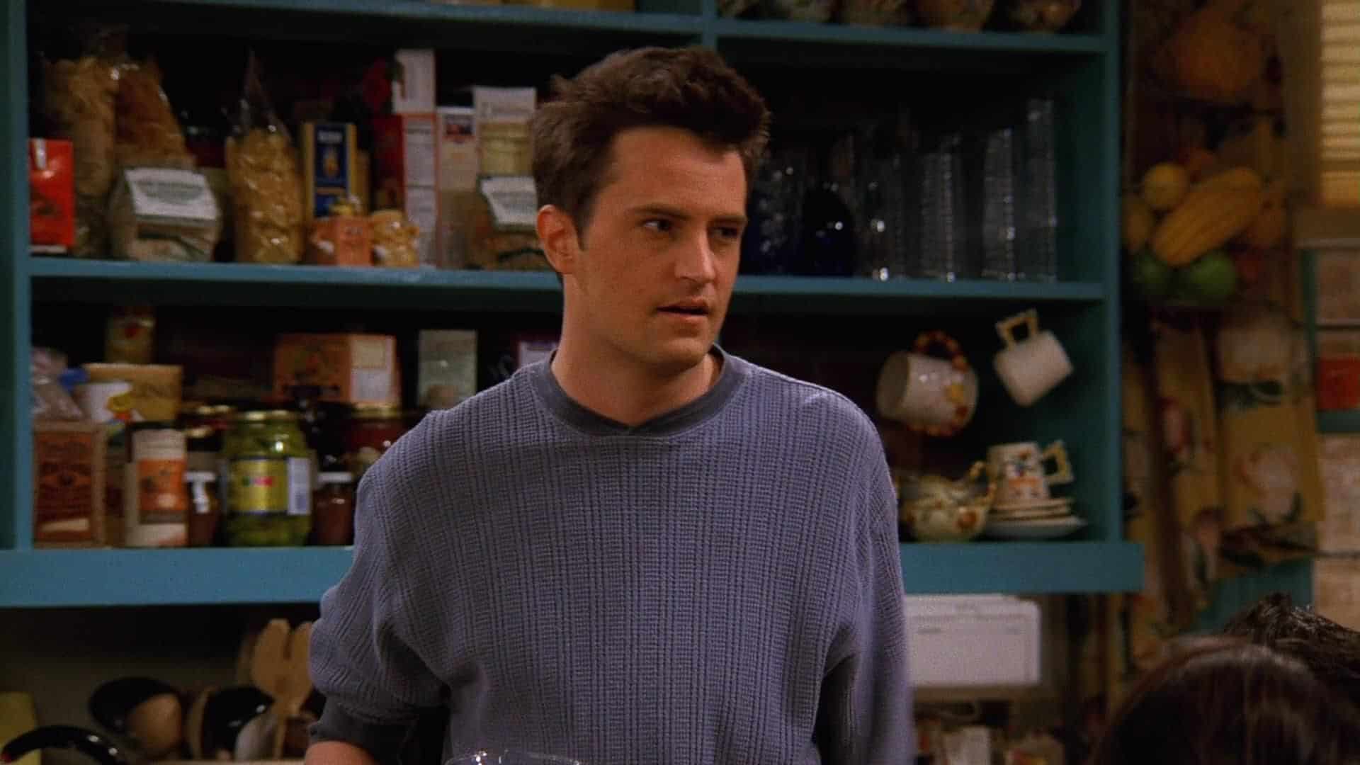 TOP 10 najlepších Chandlerovych hlášok zo seriálu Priatelia